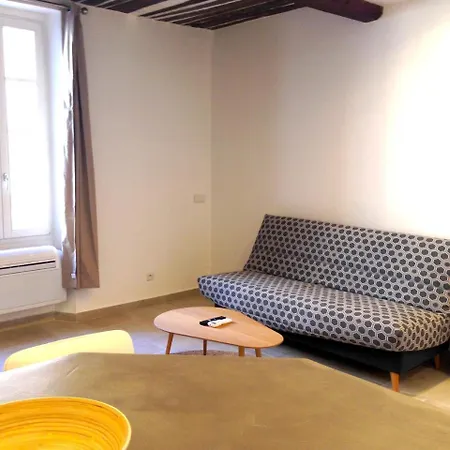 - Le Petit Studio D Antoine Apartment Bandol