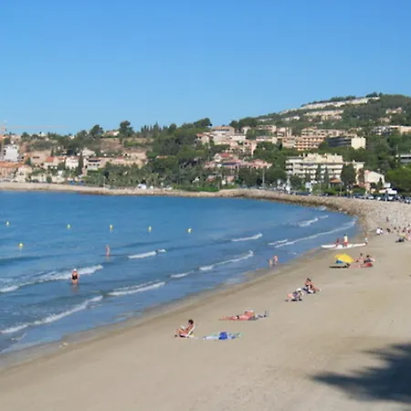 - Le Petit Studio D Antoine * Bandol